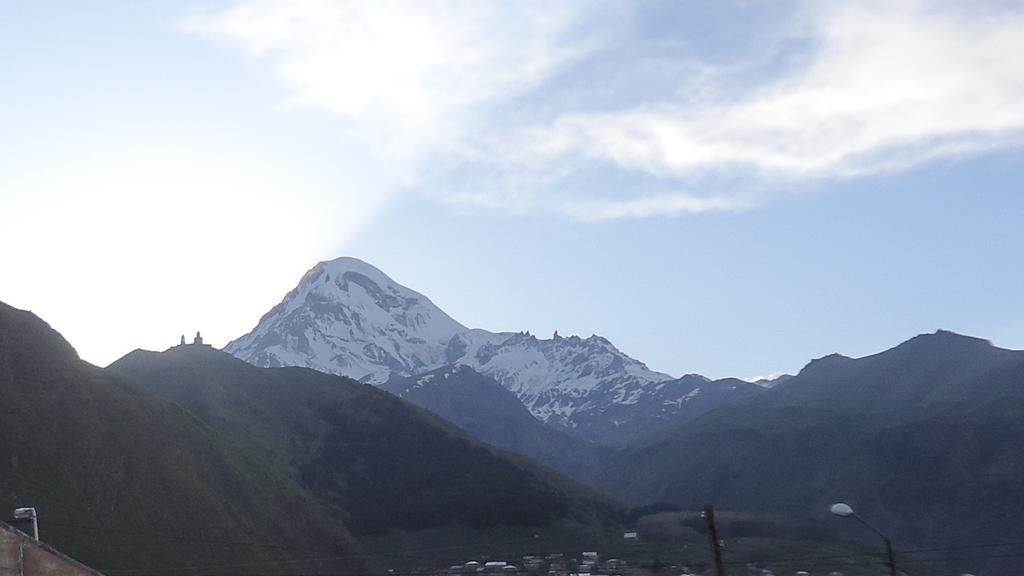 Maka & Khato In Kazbegi Exterior photo